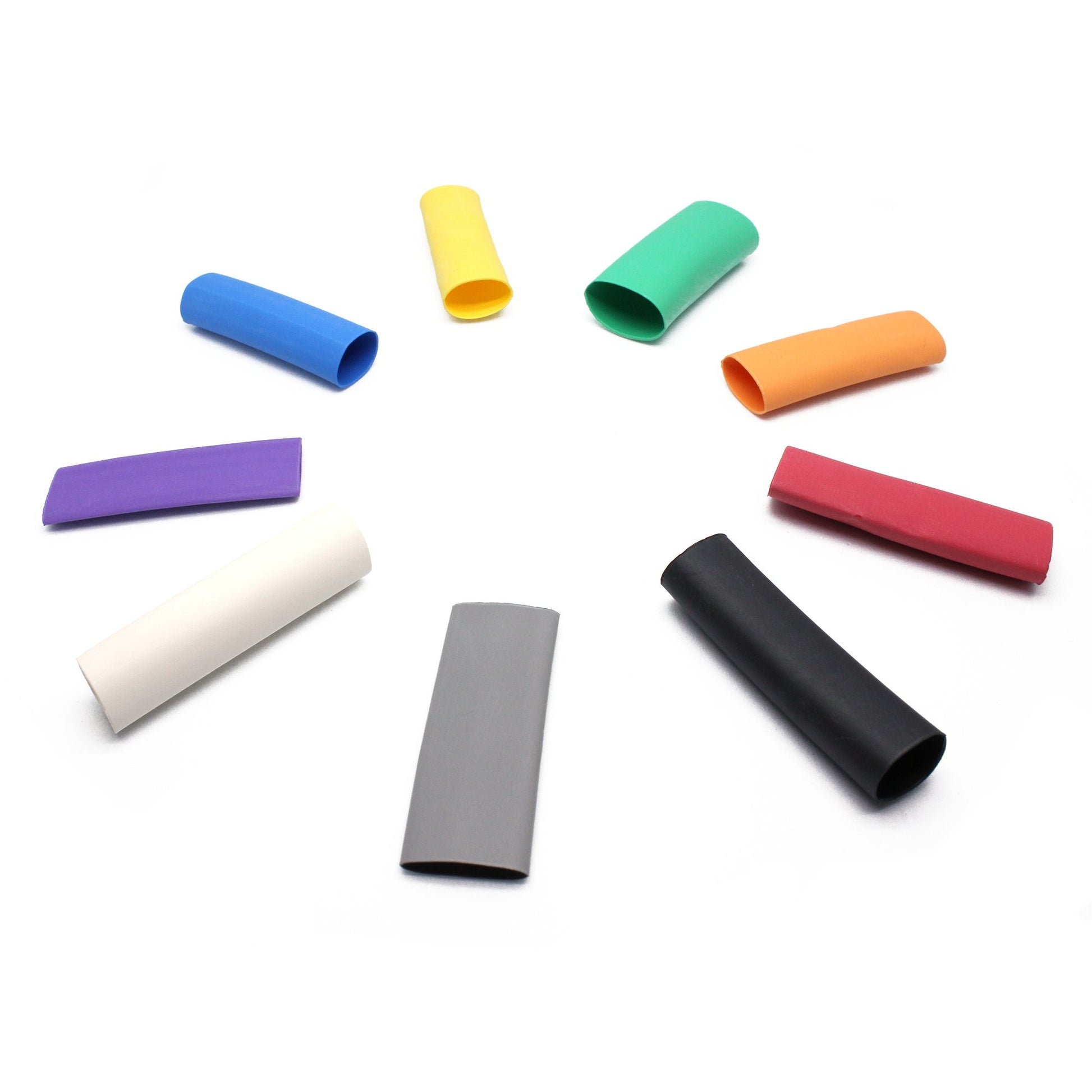 Ein recable Schrumpfschlauch Steckerummantelungs-Set in diversen Farben für den Anschluss USB C zu USB C
